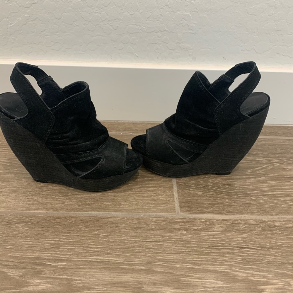 Joe’s Jeans Wedges - Picture 2 of 2